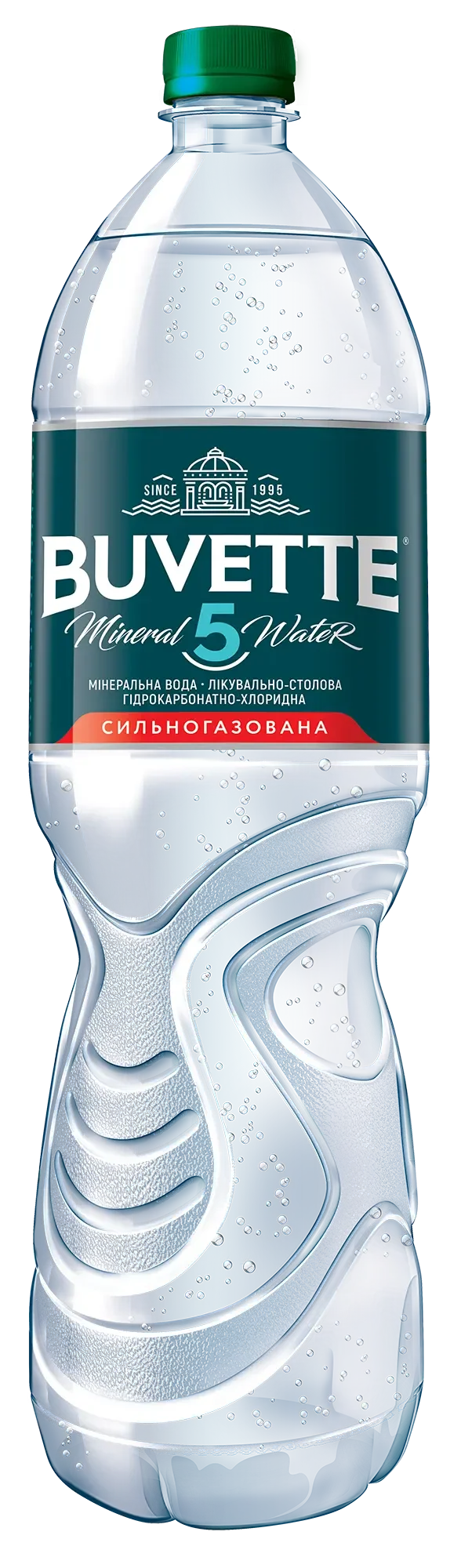 Прозора пластикова пляшка Buvette вода мінеральна столова "Buvette 5" сильногазована має зелену етикетку та кришку з біло-червоним кириличним текстом. На її поверхні виблискує конденсат.